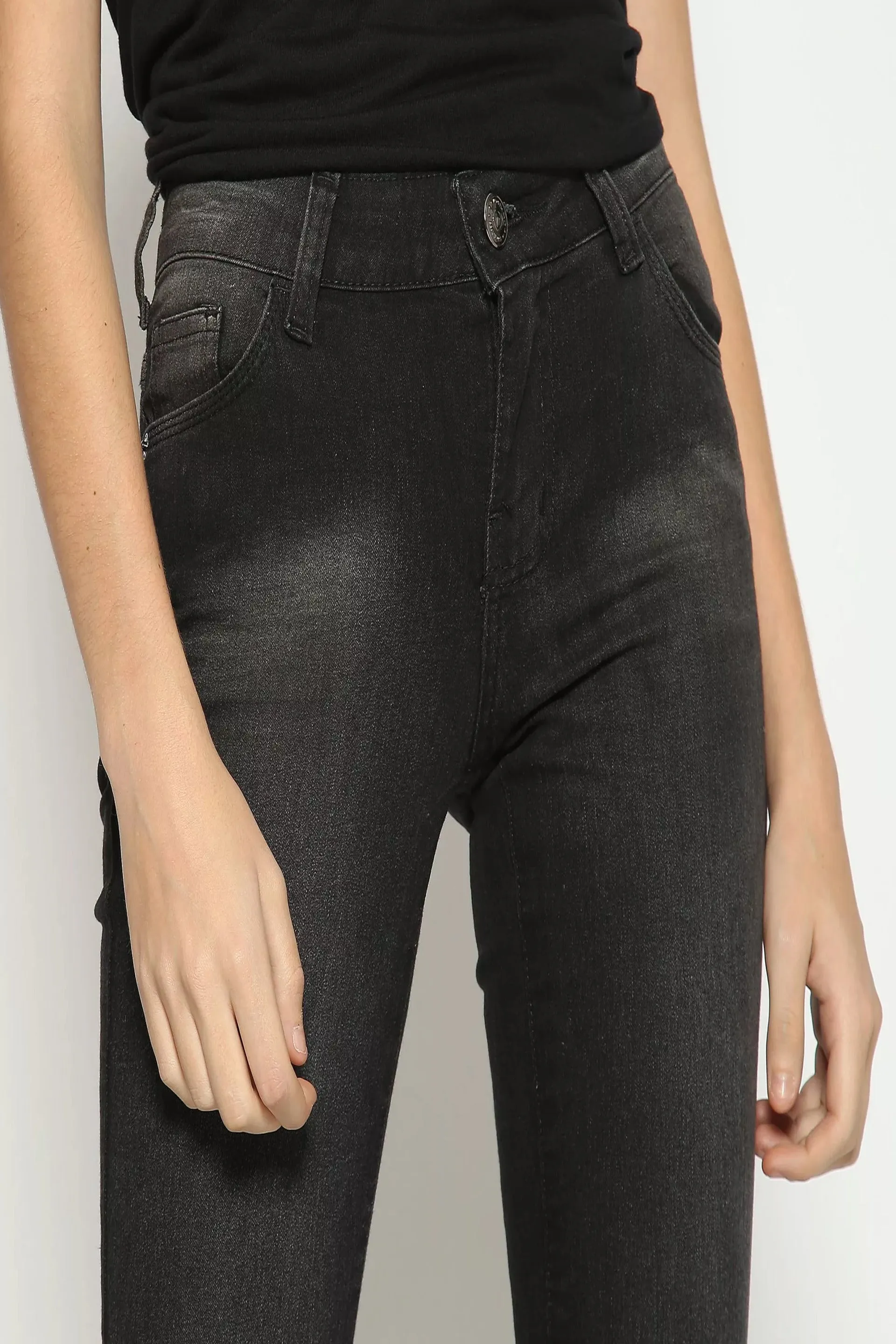 CALÇA JEANS SKINNY C2 BLACK DENIM