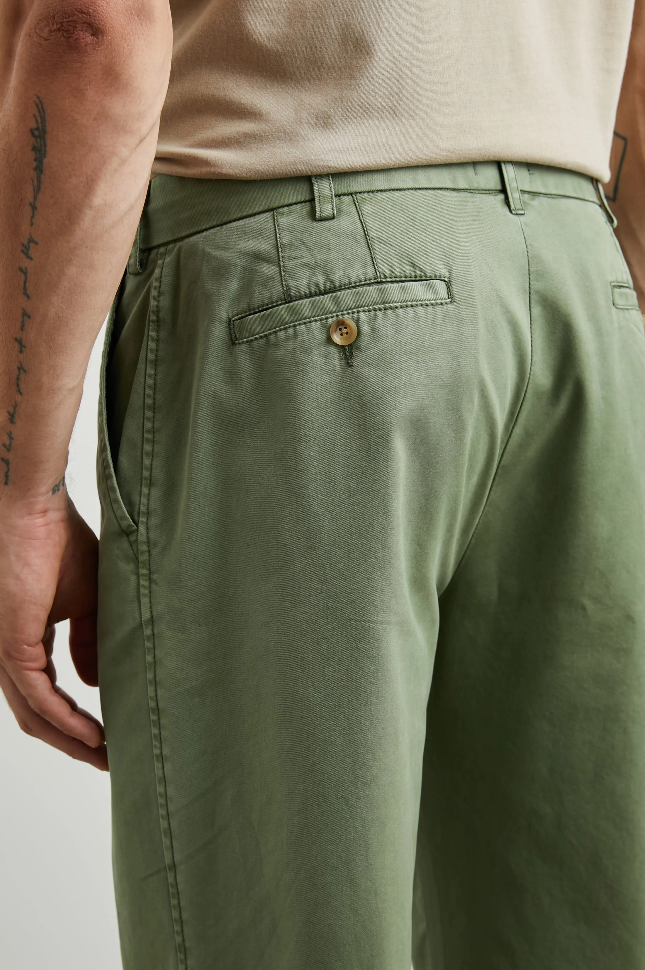 GARRETT PANT - SPRING OLIVE