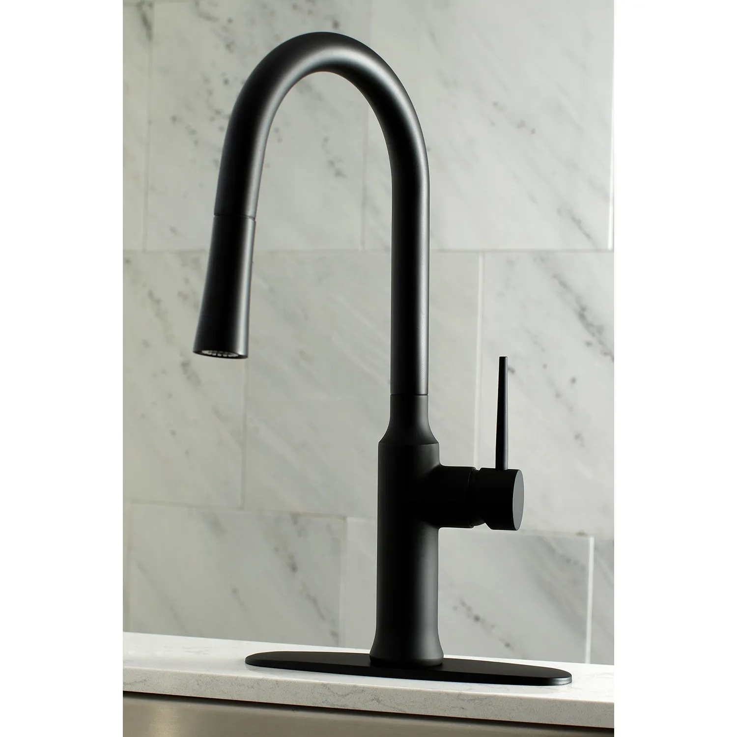 Gourmetier LS2721NYL Single-Handle Pull-Down Kitchen Faucet