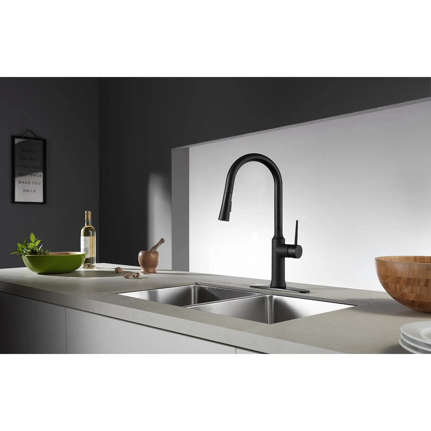 Gourmetier LS2721NYL Single-Handle Pull-Down Kitchen Faucet