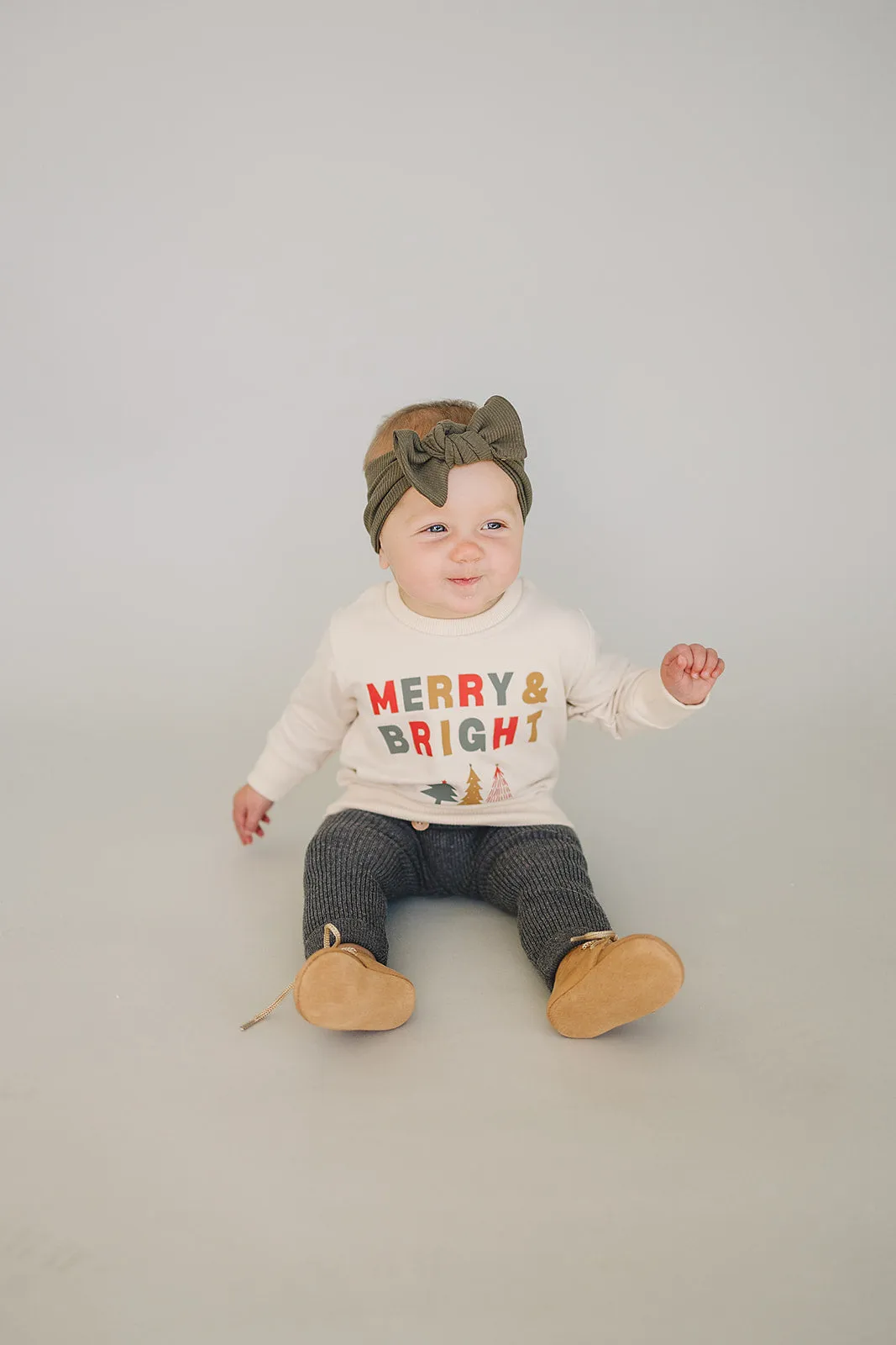 Mebie baby- MeRrY   bRiGhT cReW