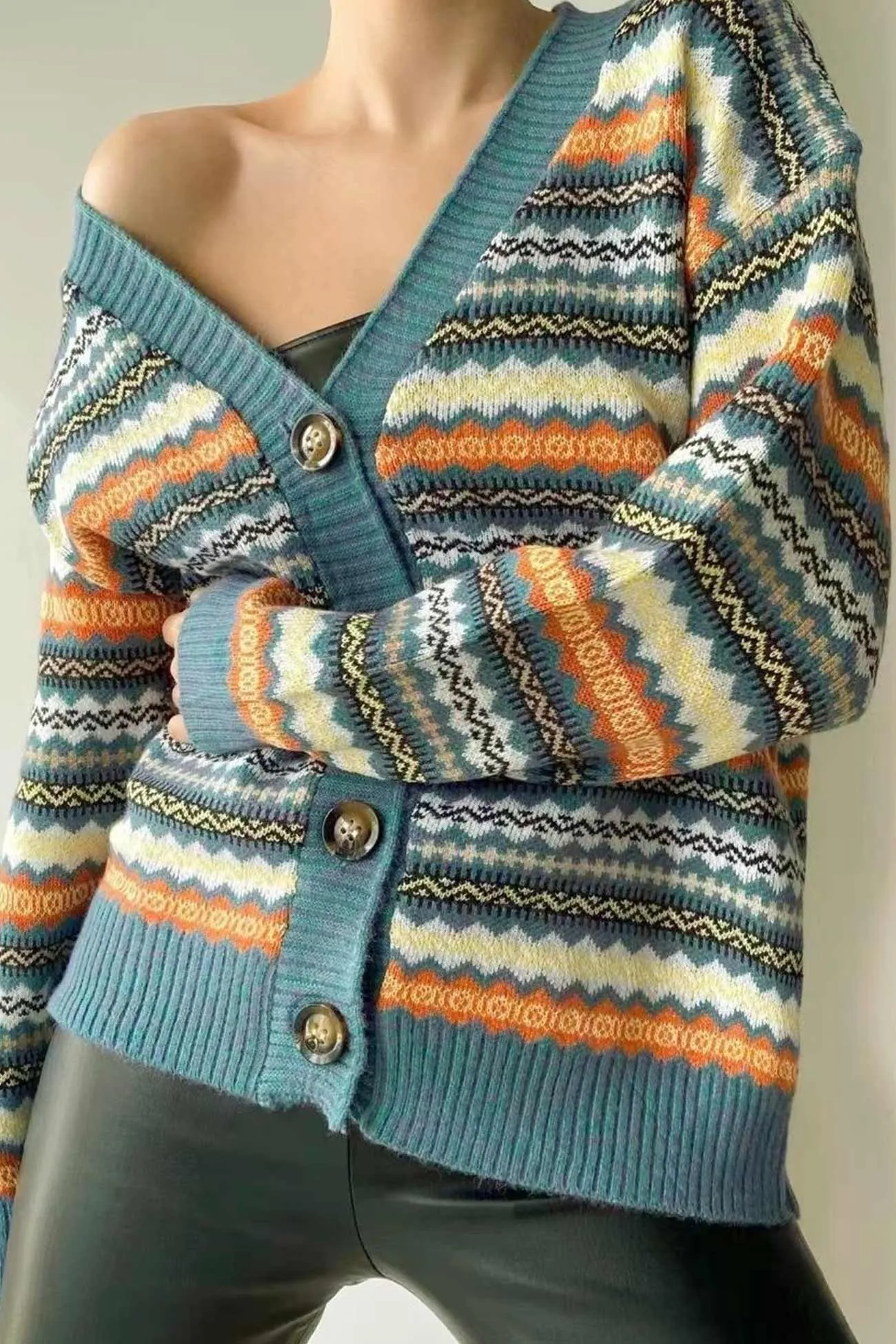 Retro Contrast Knit Cardigan